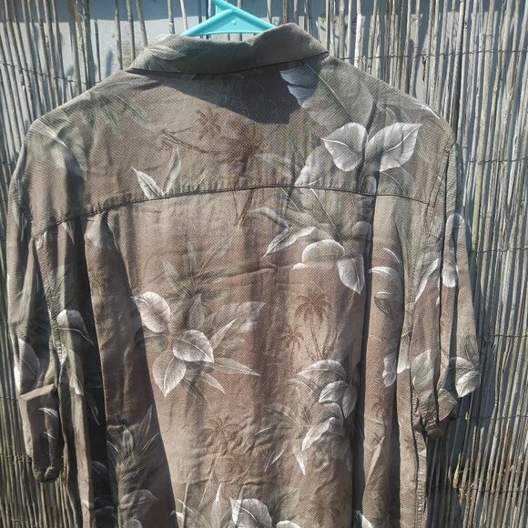 Crofts & Barrow Hawaiian Button Down Men - L - Picture 8 of 11